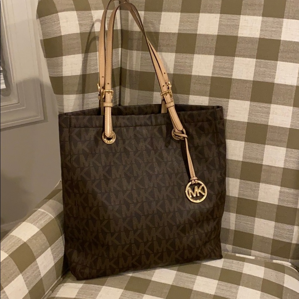 Michael Kors shoulder bag